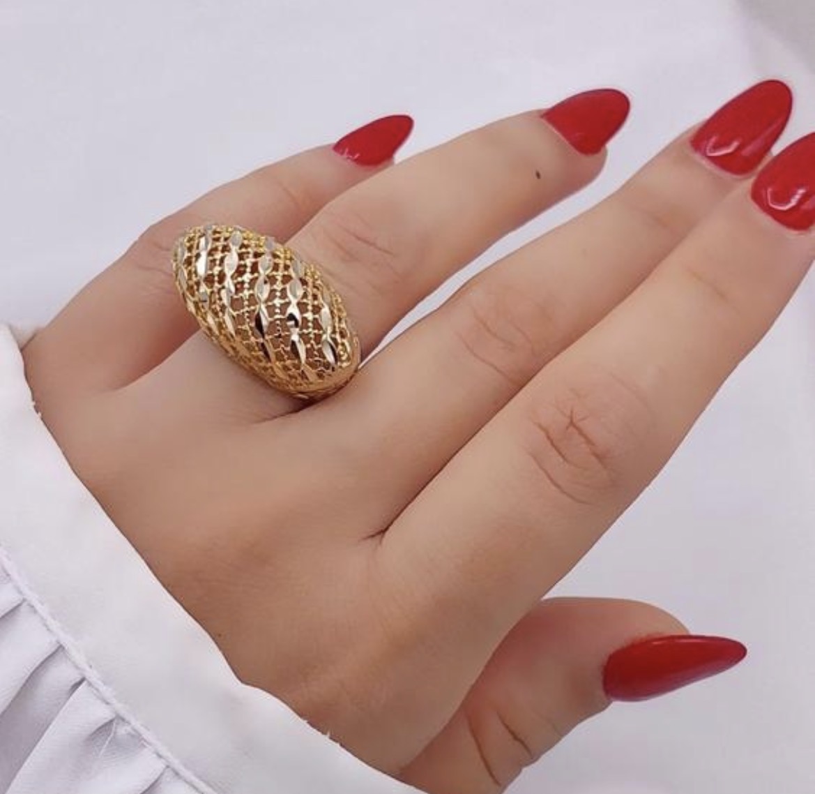 انگشتر طلاروس زنانه رنگ ثابت مشابه طلا ضمانتی