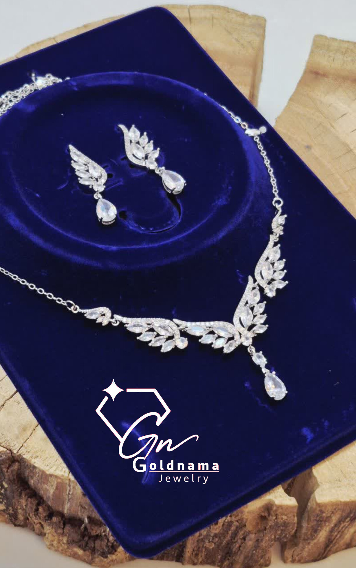 نیمست جواهری رادیوم مجلسی زنانه نگین دار نقره ای مشابه طلا