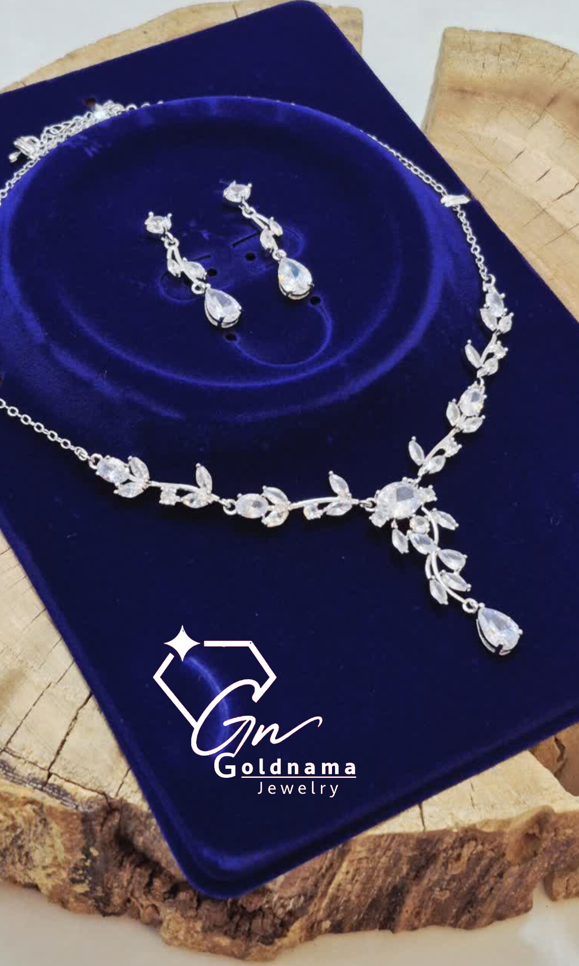 نیمست جواهری رادیوم مجلسی زنانه نگین دار نقره ای مشابه طلا